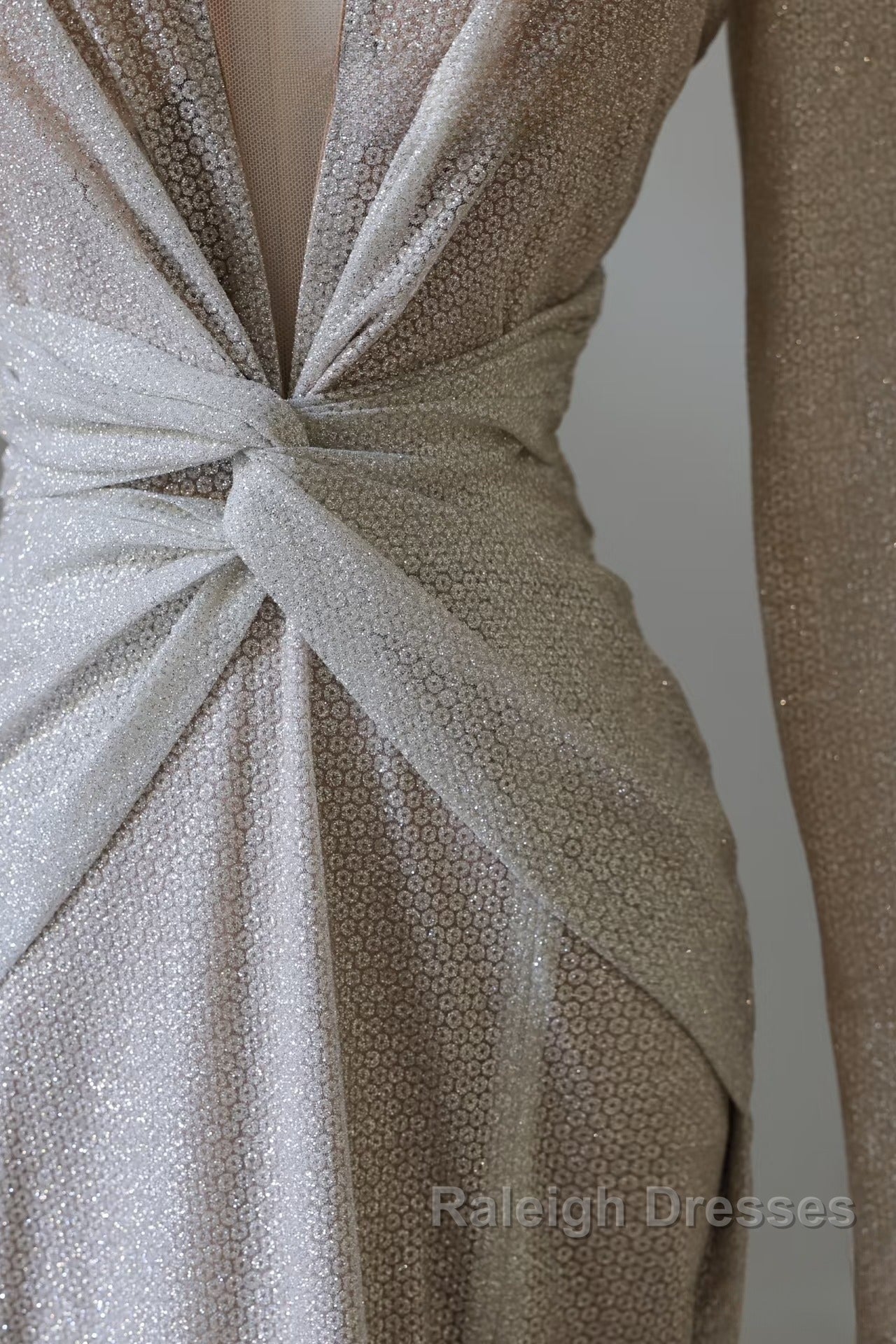 Classy Mermaid V Neckline Long Sleeves Sequin Ruffles Long Evening Dress Prom Dresses