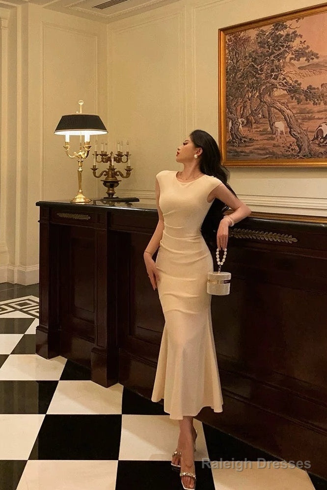 Classy Sheath Scoop Neckline Ivory Prom Dresses Birthday Outfits Evening Gown