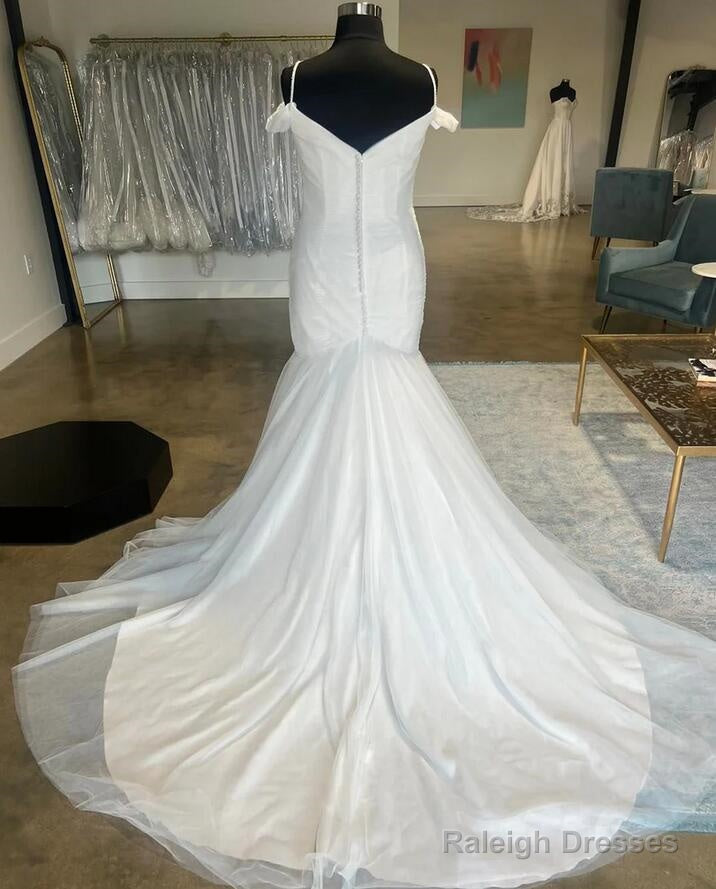 Cold-Shoulder Trumpet Mermaid Wedding Dresses