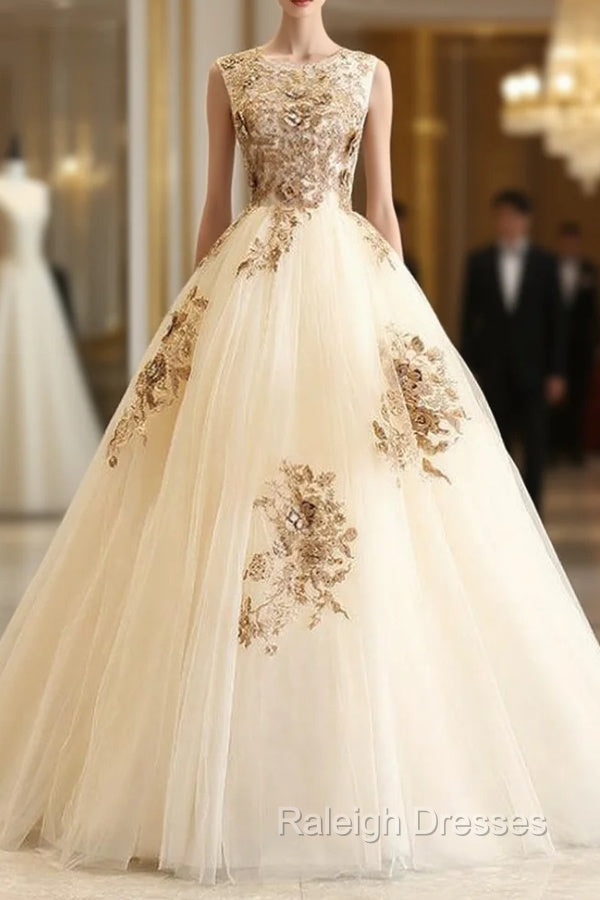 Come In a Wide Variety Of On-Trend Styles, Champagen Ball Gown Tulle Appliques Beading Quinceanera Dress