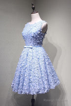 Crew Knee-Length Open Back Appliques Blue Lace Homecoming Dresses