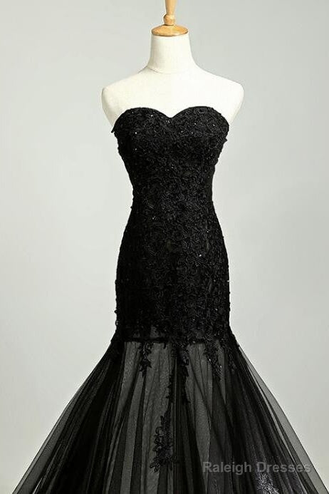 Custom Made Sweetheart Neck Mermaid Black Lace Prom Dress With Sweep Train Black Lace Prom Dress Secondary image