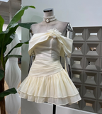 Cute A-Line Off The Shoulder White Chiffon Summer Homecoming Dresses Hoco Dresses Mini 16Th Birthday Outfit Cocktail Dress