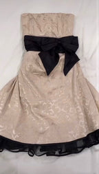 Cute A-Line Strapless Satin Champagne Mini Short Prom 8Th Grade Homecoming Dress Summer Middle School Hoco Dresses 18Th Birthday Outfits