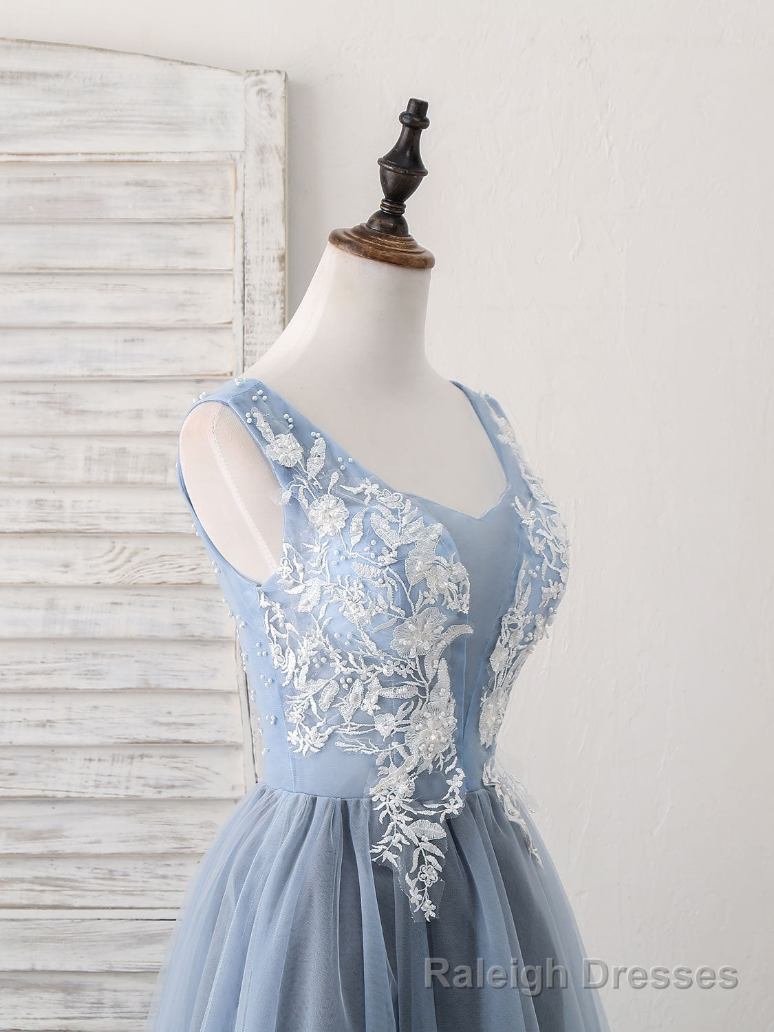 Cute Blue V Neck Tulle Lace Applique Short Prom Dress, Blue Homecoming Dress