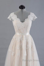 Cute Cap Sleeve V-neck Lace Tulle Wedding Dress