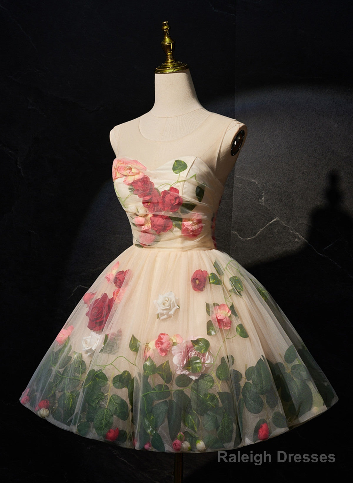 Cute Flowers Round Neckline Light Champagne Prom Dresses Short Cute Prom Dresses Main image