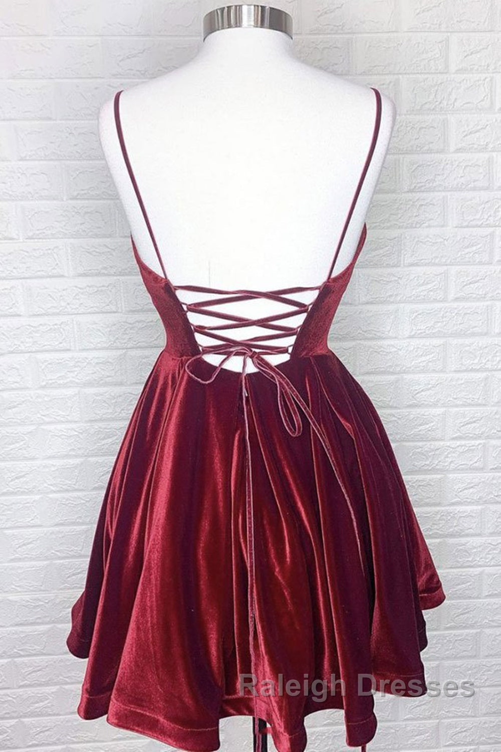 Cute V Neck Backless Burgundy Velvet Short Prom Homecoming Dresses Backless Maroon Prom Graduation Prom Dresses