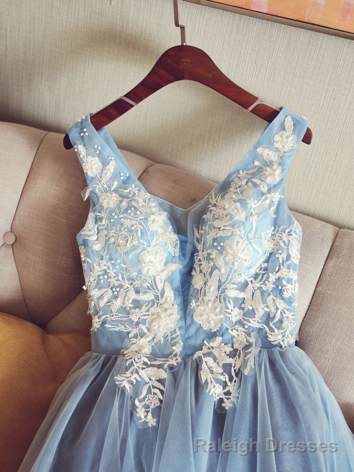 Cute V Neck Light Blue Tulle Lace Short Prom Dress Blue Homecoming Dre