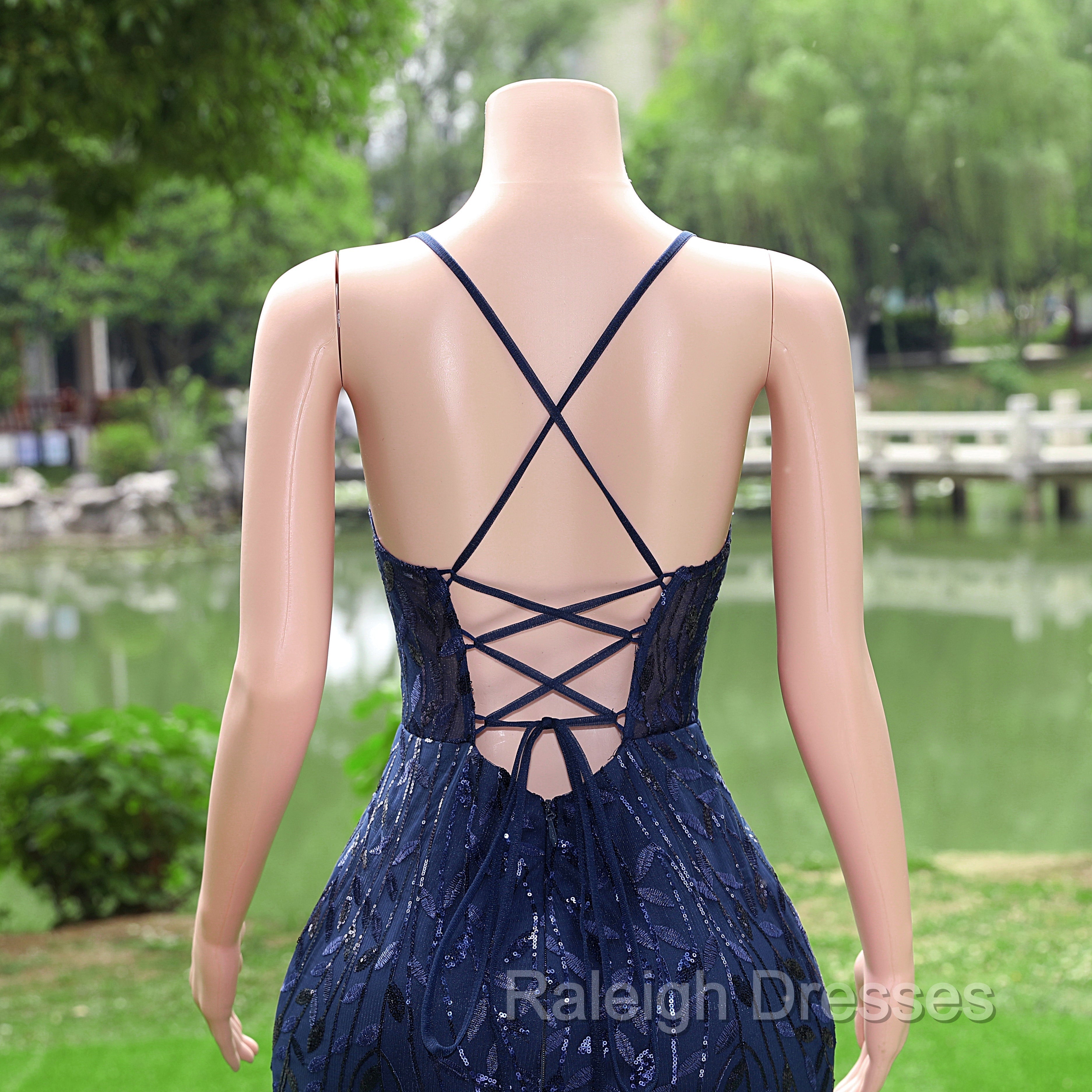 Dark Navy Blue Prom Dresses Long Sequins Mermaid Women Tulle Prom Dresses Spaghetti Straps