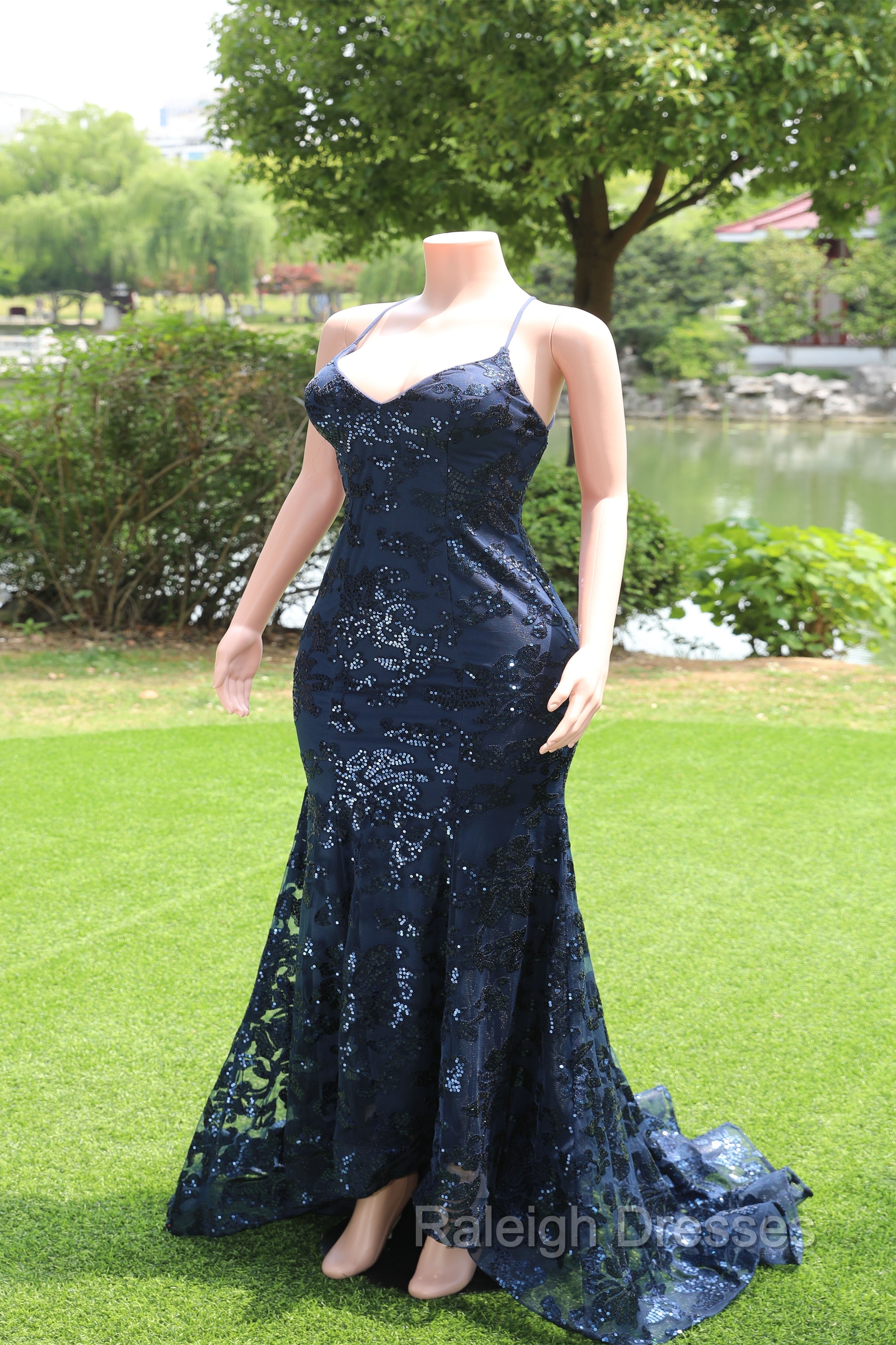 Dark Navy Blue Prom Dresses Sequins Mermaid Tulle Long Evening Dresses Spaghetti Straps Secondary image