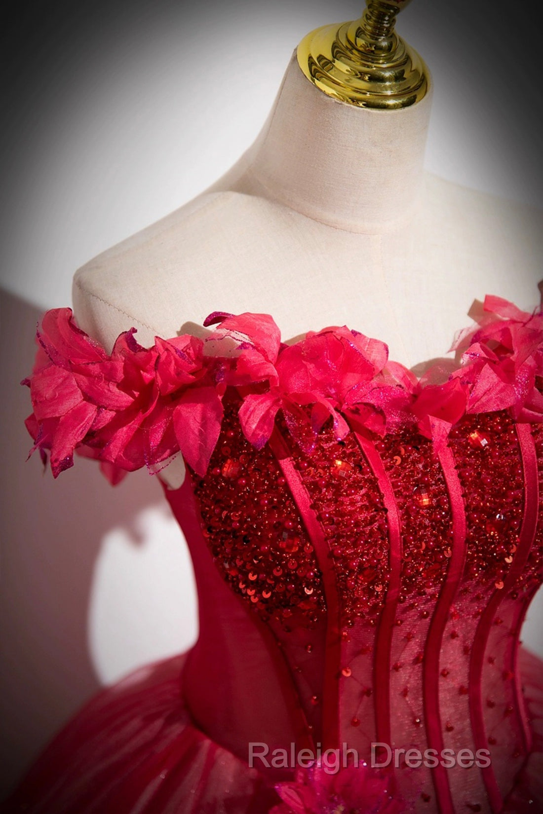 Dark Red Beading Prom Dresses With Corset Off The Shoulder Short Sleeve Floor-Length Prom Dresses