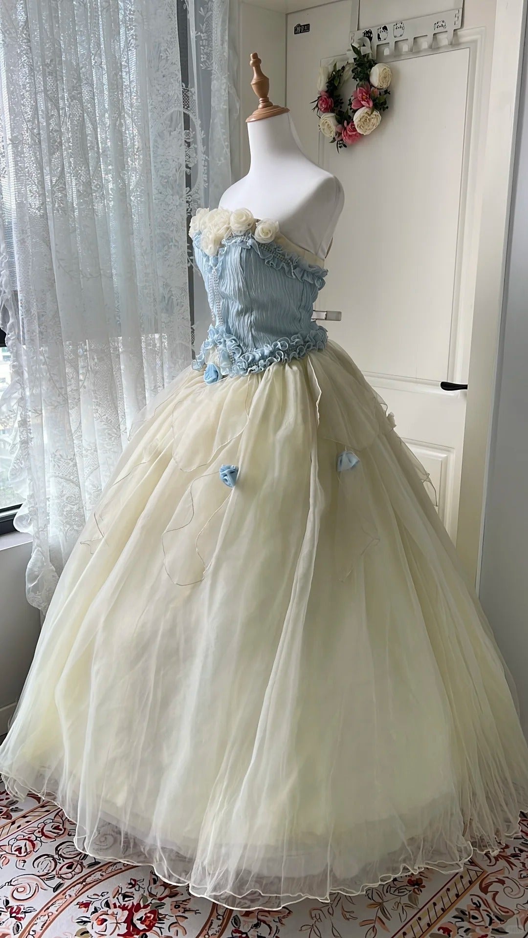 Dreamy Blue And Yellow Color-Blocked Strapless Tulle Ball Gown Prom Dress Sweet 16Th Dress