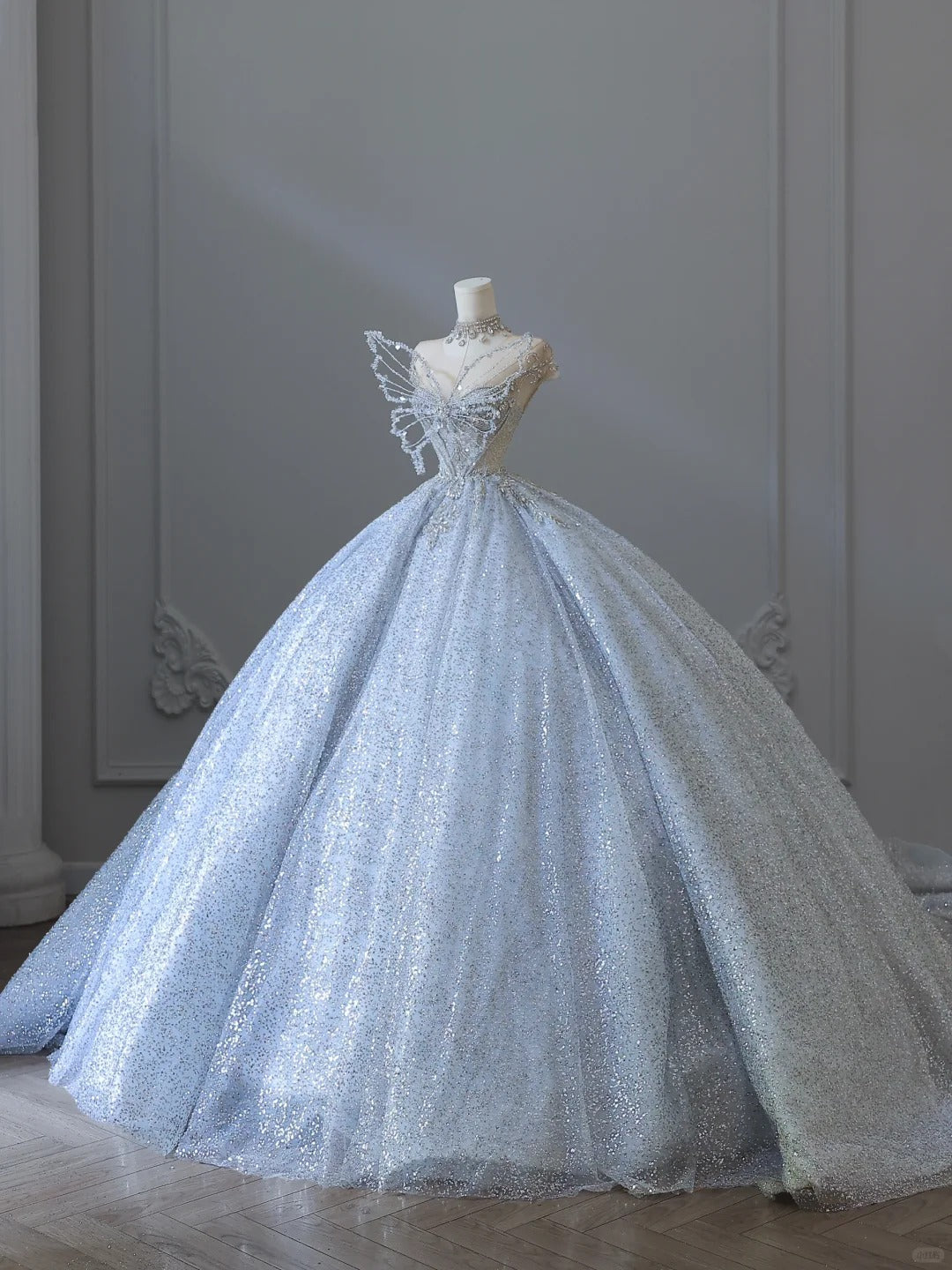 Dreamy Ice Crystal Blue Shiny Bowknot Floor-Length Wedding Dress