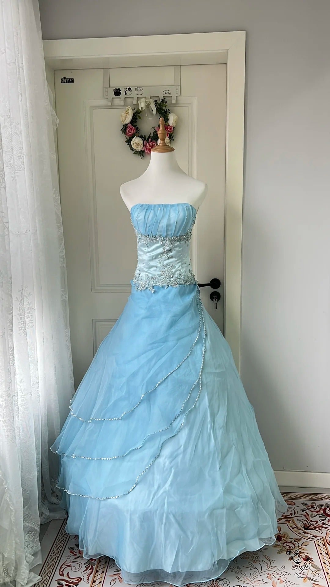 Dreamy Princess Blue Strapless Embroidered Tulle Ball Gown Prom Dress Sweet 16Th Birthday Dress Secondary image