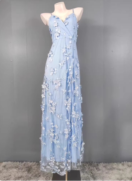 Dreamy Sky Blue A-Line Spaghetti Strap Deep V 3D Floral Tulle Long Formal Prom Dress Main image