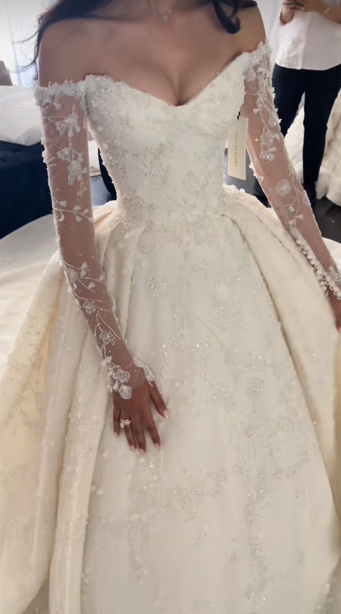 Dreamy Wedding Dresses Ball Gowns Off The Shoulder Lace Wedding Dress Bridal Gown