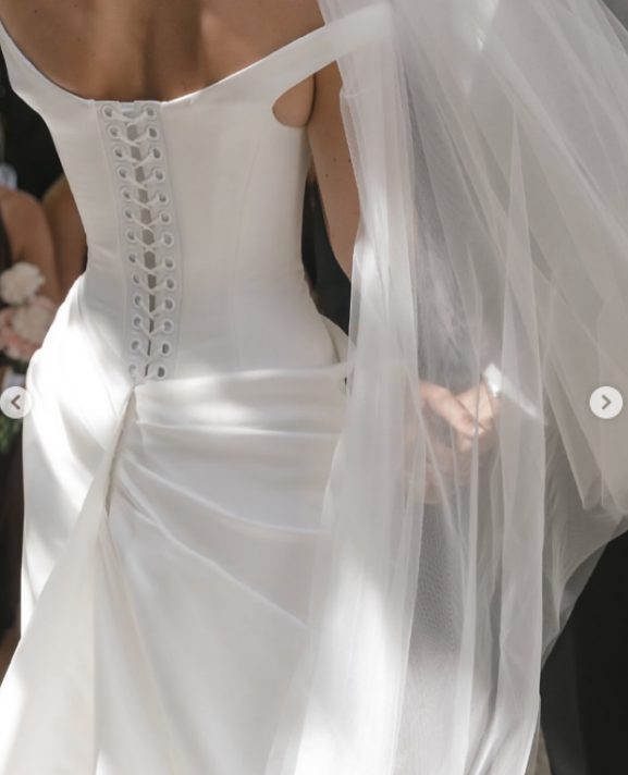 Dreamy Wedding Dresses Sheath Off The Shoulder White Satin Summer Long Wedding Dress Bridal Gown