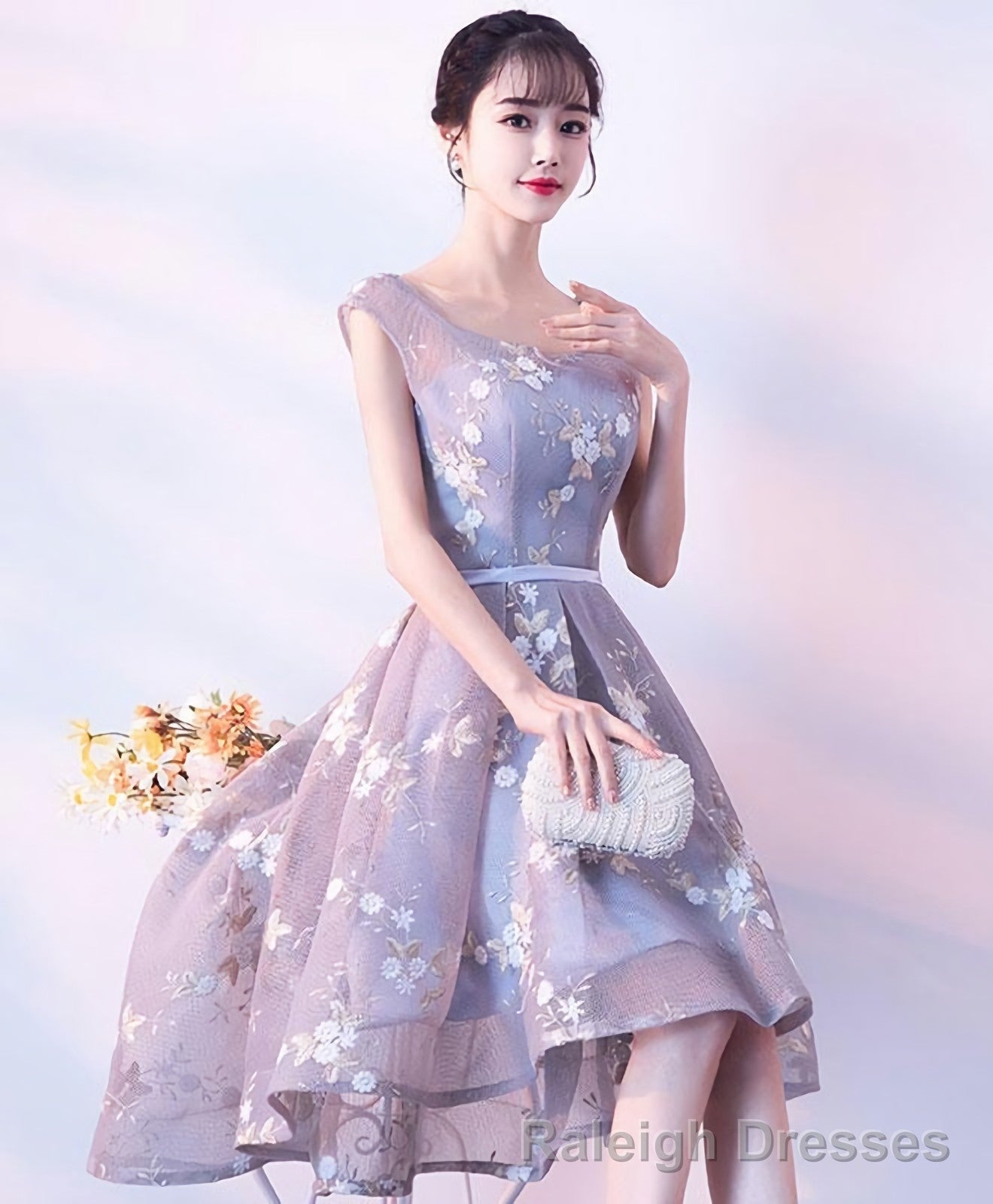 Cute Lace Round Neck Short Prom Dress Homecoming Dress Secondary image