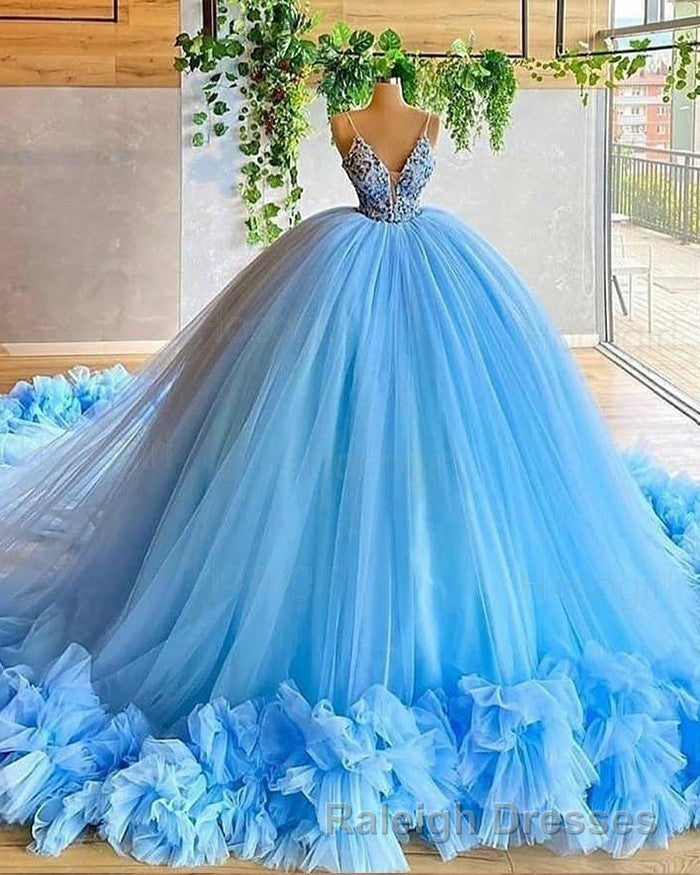 spaghetti straps beading bodice tulle ball gown evening dress with handmade flowers Secondary image