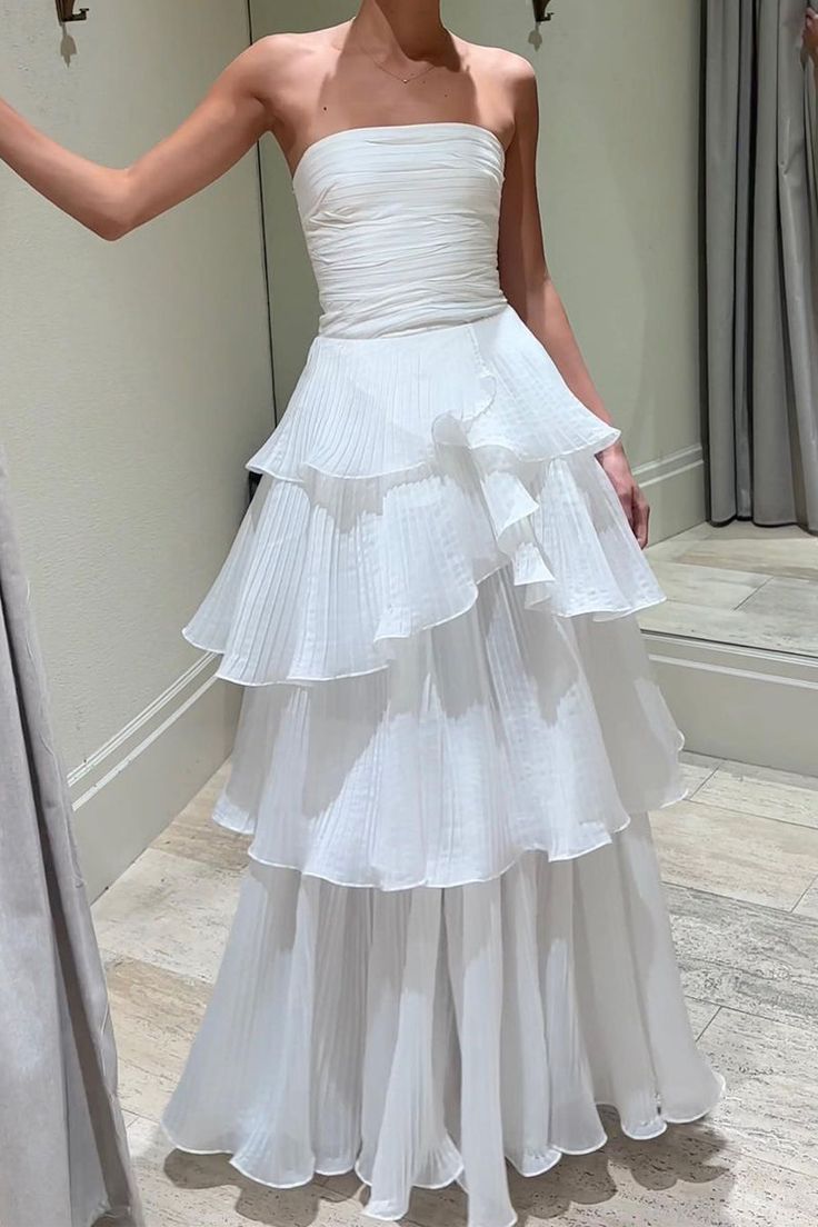 Elegant A-Line Long White Tiered Prom Dresses 21Th Birthday Outfits