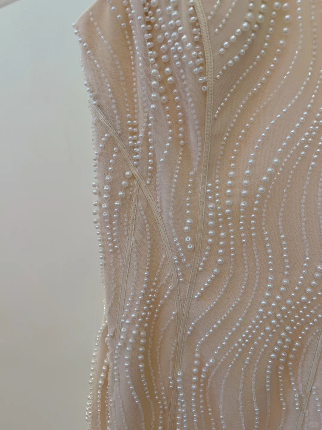 Elegant A-Line Strap Pearl Tulle Long Formal Prom Dress