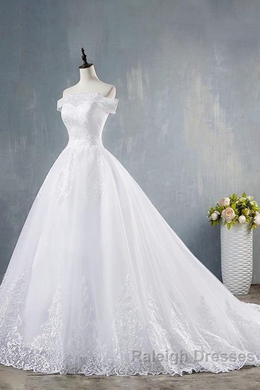 Elegant Appliques Lace Tulle A Line Wedding Dresses