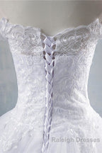 Elegant Appliques Lace Tulle A Line Wedding Dresses