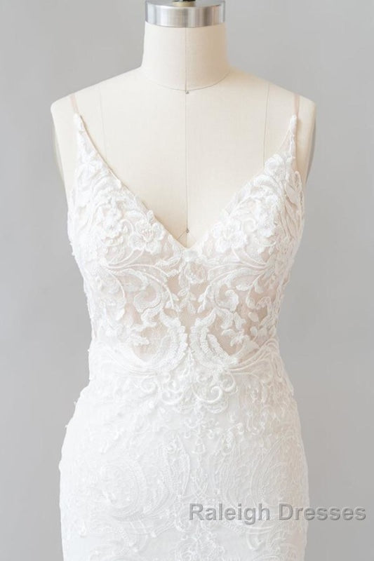 Elegant Appliques V Neck Sheath Wedding Dresses