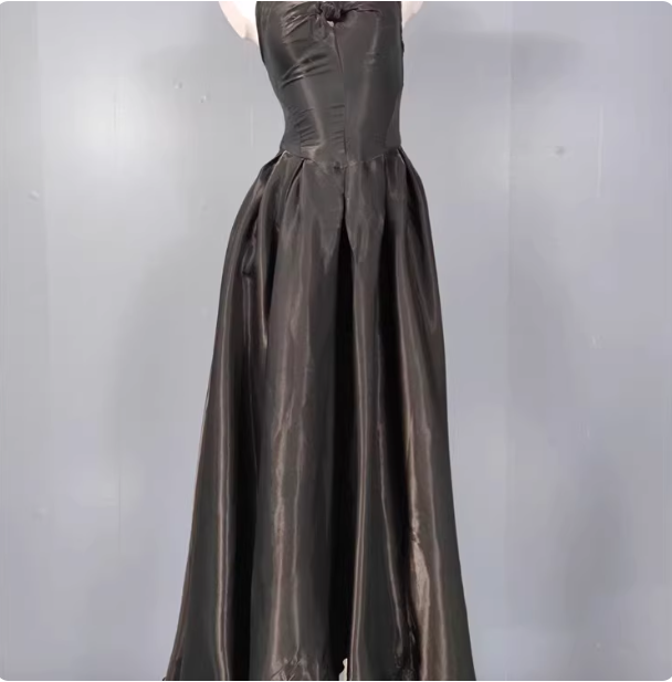 Elegant Black A-Line Spaghetti Strap Satin Long Formal Prom Dress