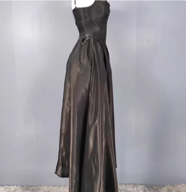 Elegant Black A-Line Spaghetti Strap Satin Long Formal Prom Dress