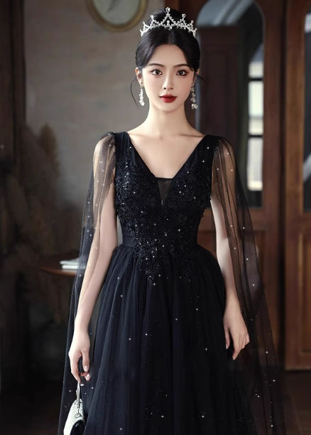 Elegant Black A-Line V-Neck Shawl Lace Tulle Long Formal Prom Dress
