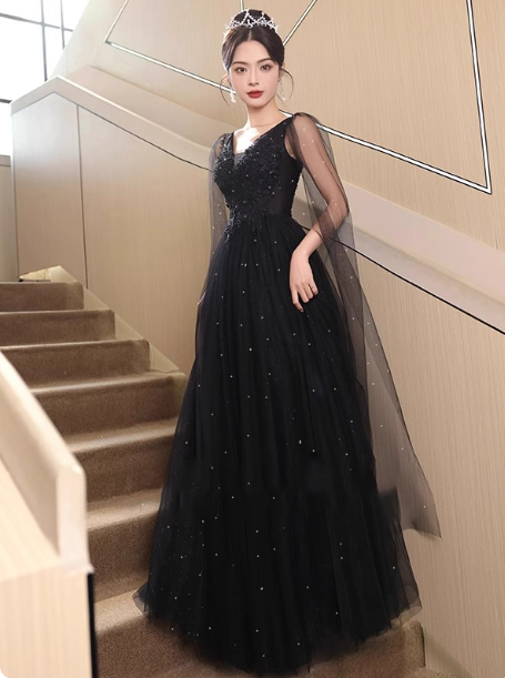 Elegant Black A-Line V-Neck Shawl Lace Tulle Long Formal Prom Dress