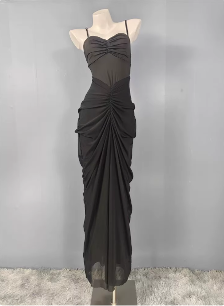 Elegant Black Mermaid Spaghetti Strap Ruched Chiffon Long Formal Prom Dress