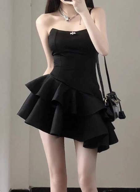 Elegant Black Satin Tube Top Irregular Birthday Tutu Homecoming Dress Main image