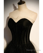 Elegant Black Strapless Sleeveless Ball Dress With Black A-Shaped Princess Sweetheart Backless And Ground Length Evening Dress