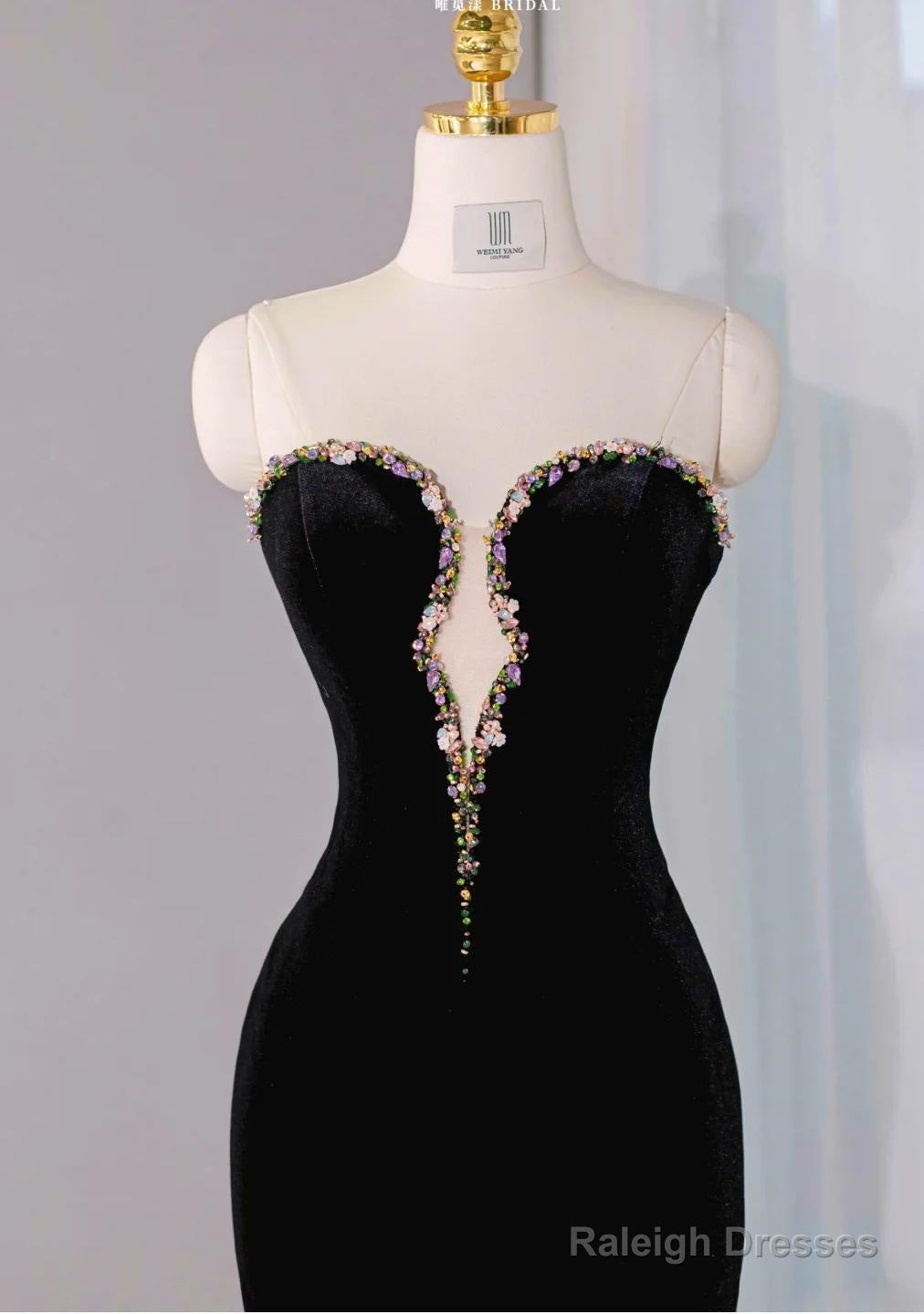 Elegant Black Velvet Mermaid Strapless Beaded Long Prom Dress Tulle Formal Evening Dress