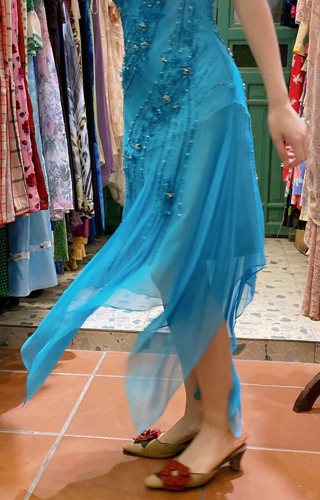 Elegant Blue Irregular Deep V Halter Beaded Chiffon Formal Prom Dress