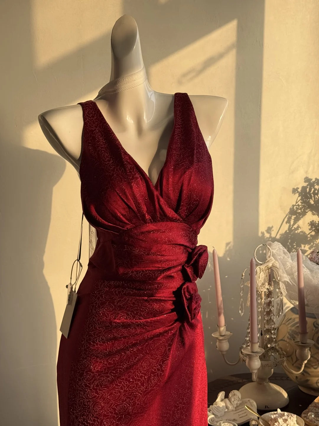 Elegant Burgundy Mermaid Jacquard Satin V-Neck Prom Dresses Simple Prom Dresses