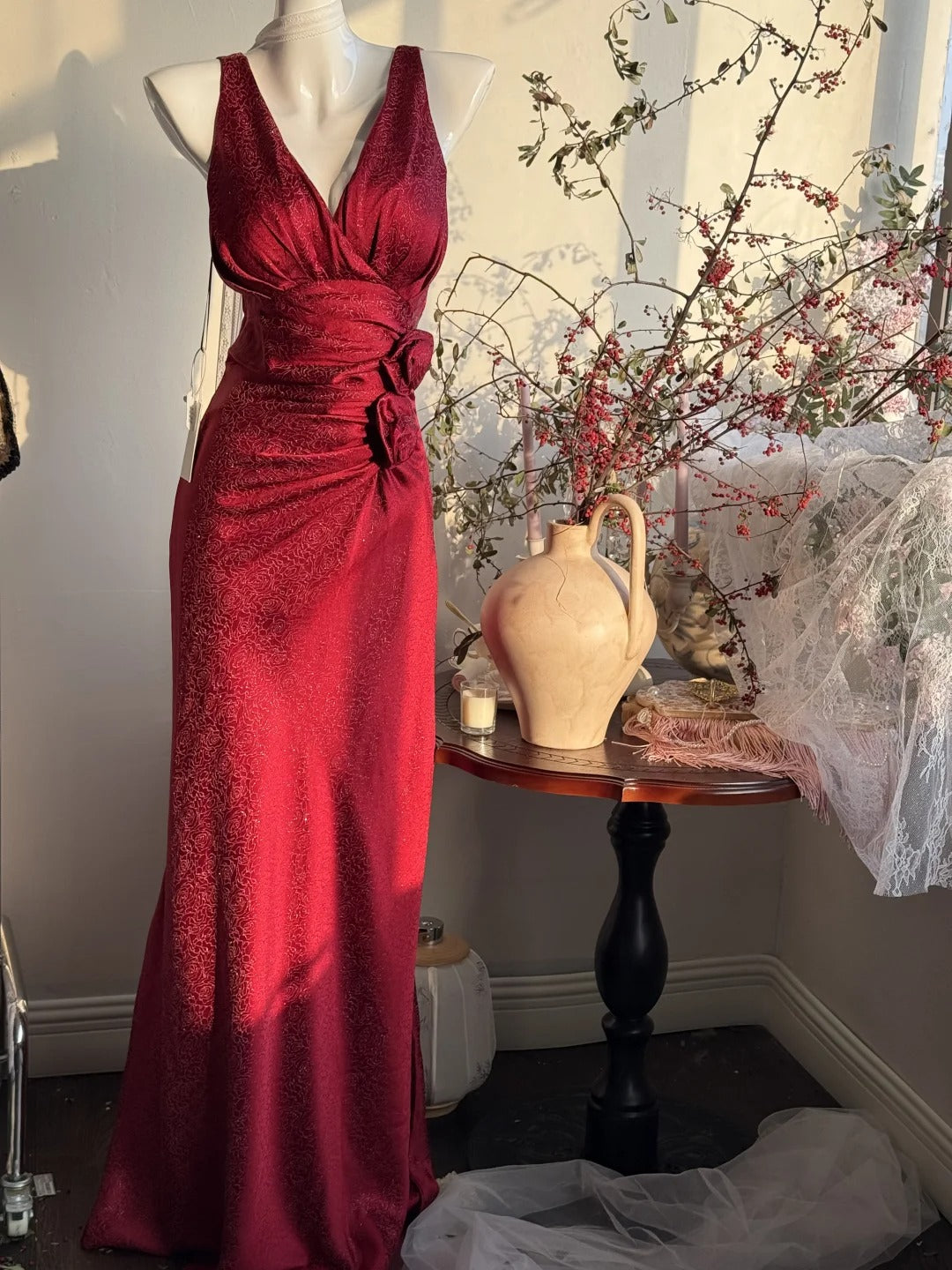 Elegant Burgundy Mermaid Jacquard Satin V-Neck Prom Dresses Simple Prom Dresses