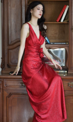 Elegant Burgundy Mermaid Jacquard Satin V-Neck Prom Dresses Simple Prom Dresses
