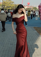 Elegant Burgundy Mermaid Off-The-Shoulder Satin Long Formal Prom Dress