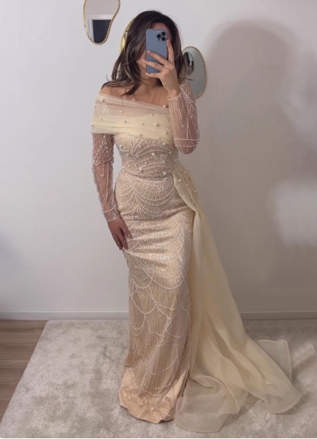 Elegant Champagne Mermaid Long Sleeve Pearl Tulle Train Formal Prom Dress Main image