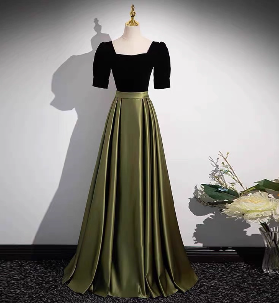 Elegant Color Block Black & Green Square Neck Short Sleeve Velvet Satin Long Formal Prom Dress