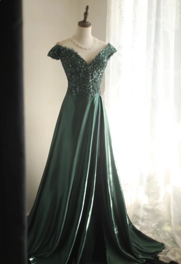 Elegant Dark Green A-Line Off-Shoulder Sequined Satin Long Formal Prom Dress Secondary image