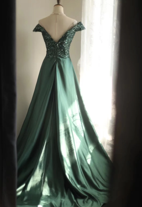 Elegant Dark Green A-Line Off-Shoulder Sequined Satin Long Formal Prom Dress