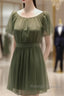Elegant Dark Green Jewel Short Bridesmaid Dress With Flowy Chiffon Sleeves