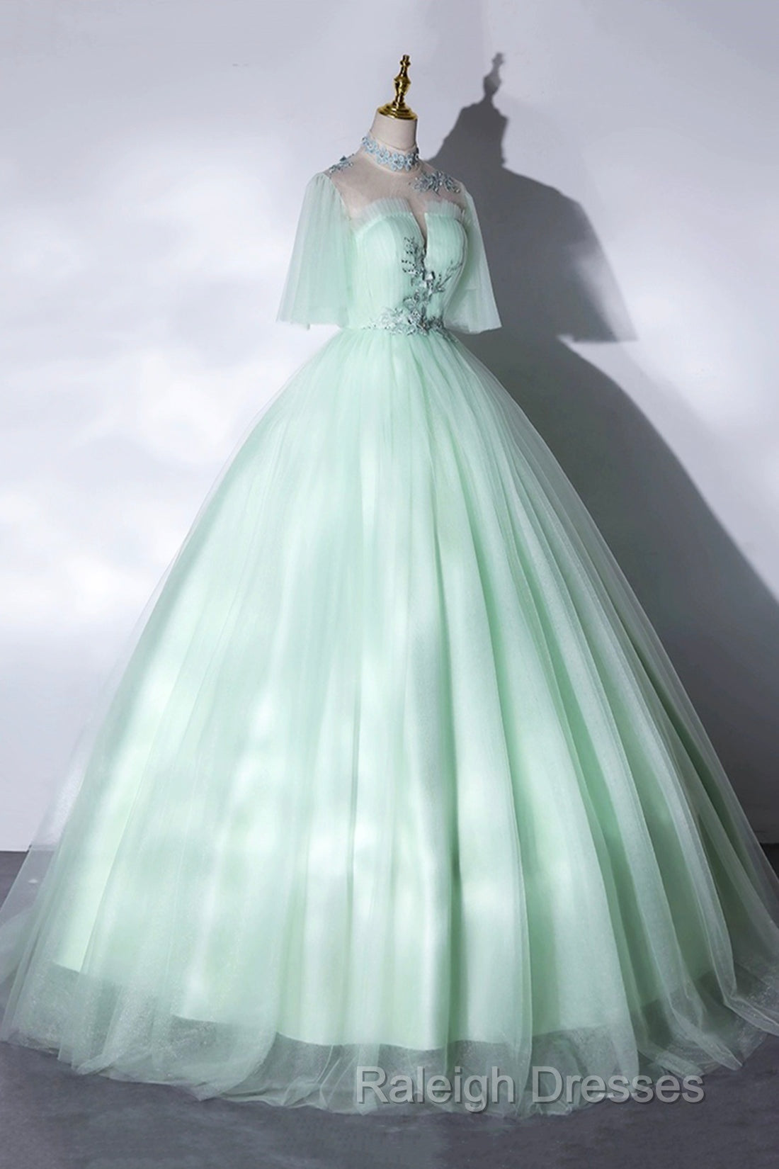 Elegant Green A-Line Princess Prom Dresses A-Line Lace Prom Dresses Secondary image