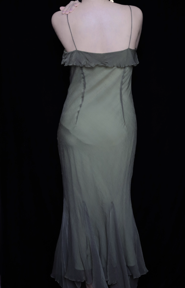 Elegant Green Spaghetti Strap Mermaid Ruffle Sequin Chiffon Long Formal Prom Dress Secondary image