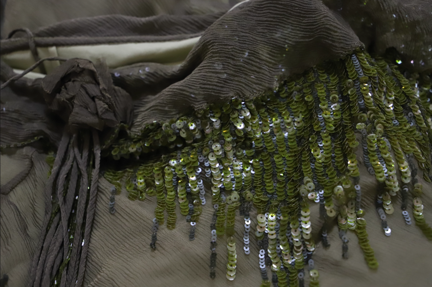 Elegant Green Spaghetti Strap Mermaid Ruffle Sequin Chiffon Long Formal Prom Dress